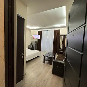 Hotel apartamentowy Iko's Family, Batumi